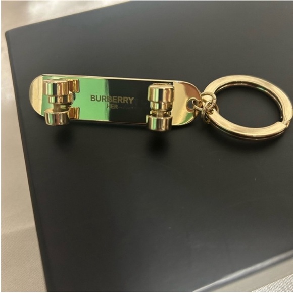 Burberry Gold Skateboard Keychain - Picture 3 of 5